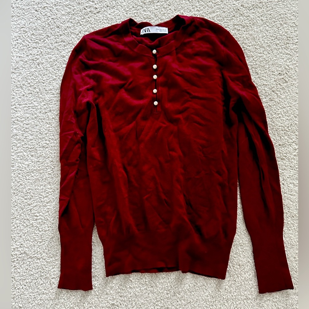 Zara Pearl Button Maroon Sweater